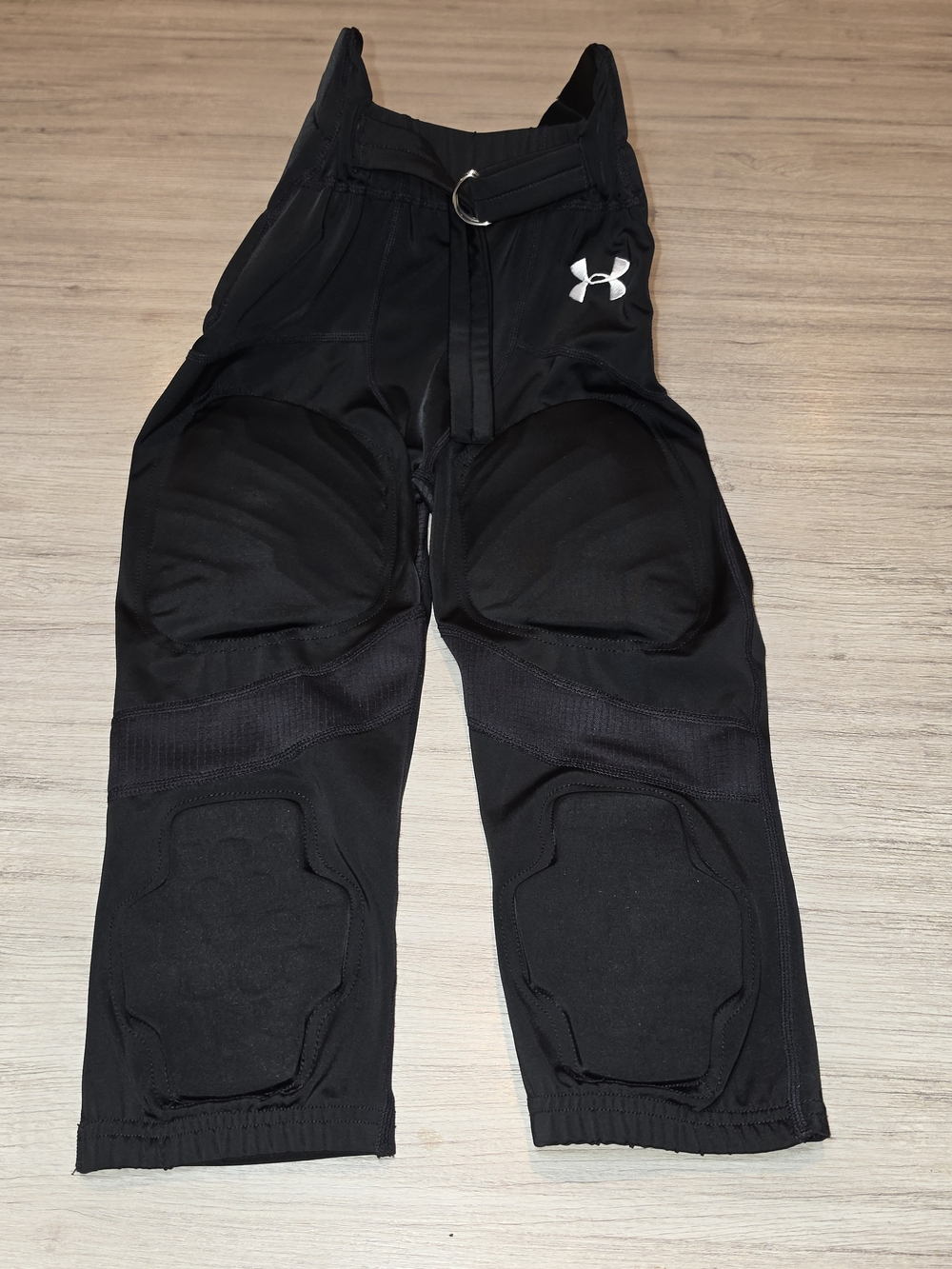 Under Armour Heat Gear Gameday Armor Football Pants Youth Medium Black Size M